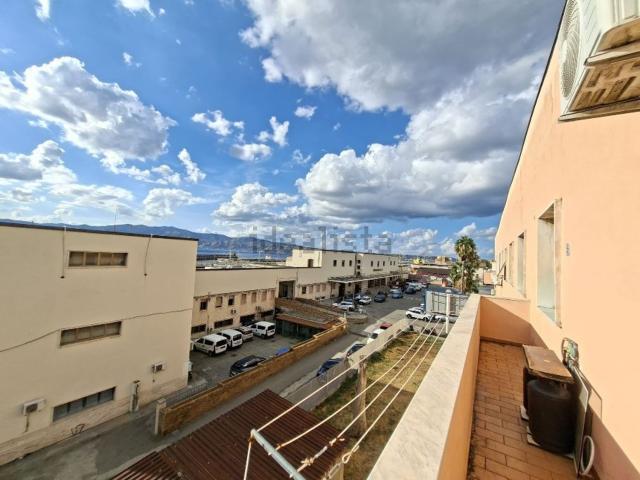 Appartamento in affitto di 100 m² in Via Bari