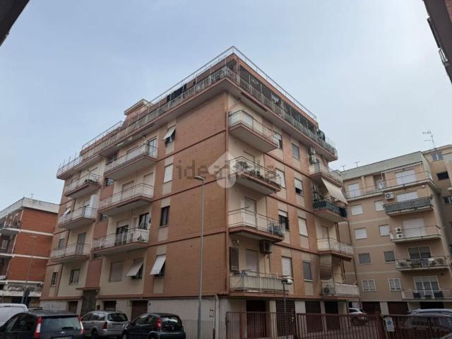 Appartamento in affitto di 100 m² in Via G. Di Vittorio, 25