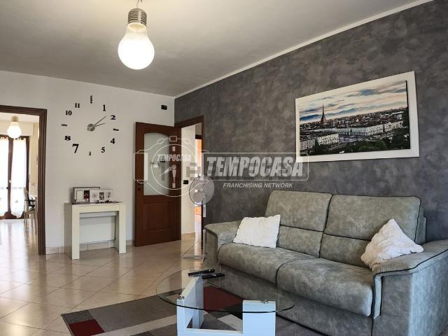 Appartamento in affitto di 100 m² in Via Gavuzzi, 19