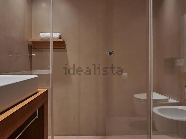 Appartamento in affitto di 100 m² in Via Giulio e Corrado Venini, 16