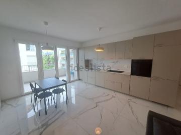 Appartamento in affitto di 100 m² in Via Giustino Fortunato