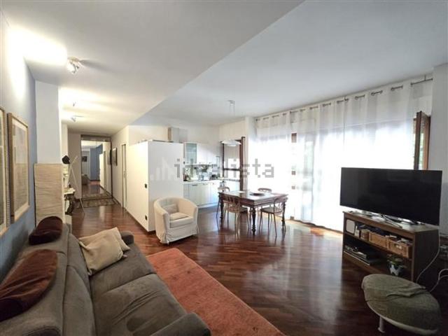 Appartamento in affitto di 100 m² in Via Giovanni Botero