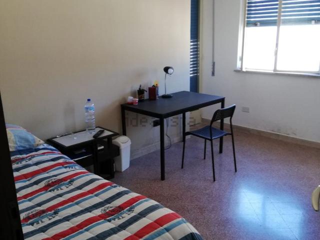 Appartamento in affitto di 100 m² in Via Gustavo Roccella, 62