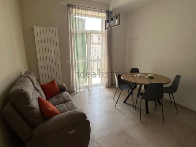 Appartamento in affitto di 100 m² in Via Domenico Rossetti, 31