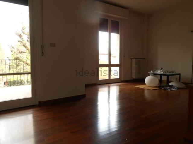 Appartamento in affitto di 100 m² in Via Benedetto da Foiano, 13