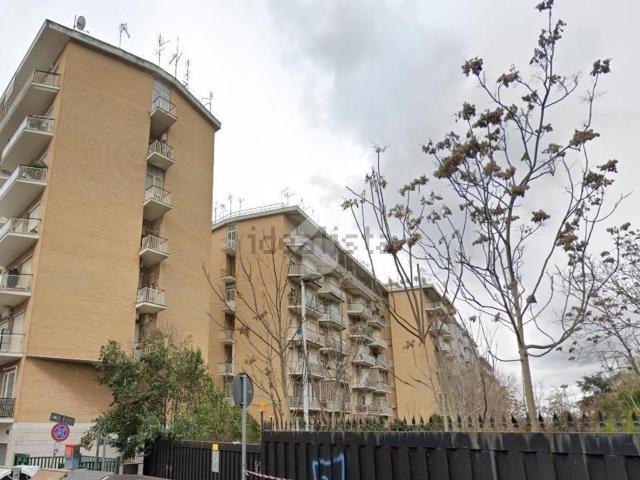 Appartamento in affitto di 100 m² in Via dei Monti di Pietralata, 79