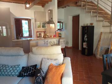 Appartamento in affitto di 100 m² in Via del Borgo a Santa Lucia