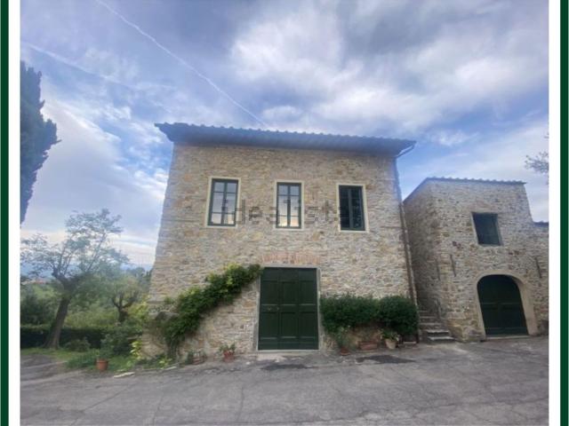 Appartamento in affitto di 100 m² in Via del Ponte a Iozzi