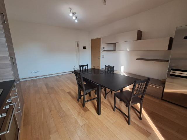 Appartamento in affitto di 100 m² in Via del Santo, 18