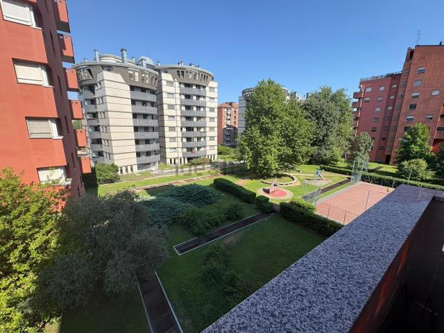 Appartamento in affitto di 100 m² in Via delle Forze Armate, 260