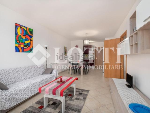 Appartamento in affitto di 100 m² in Via di Melone