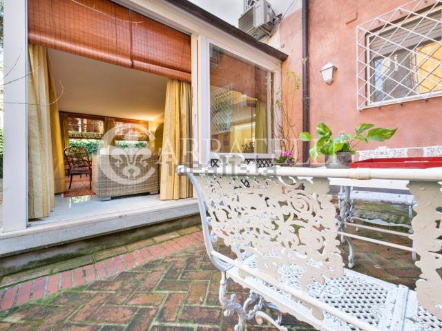 Appartamento in affitto di 100 m² in Via di Villa Sacchetti