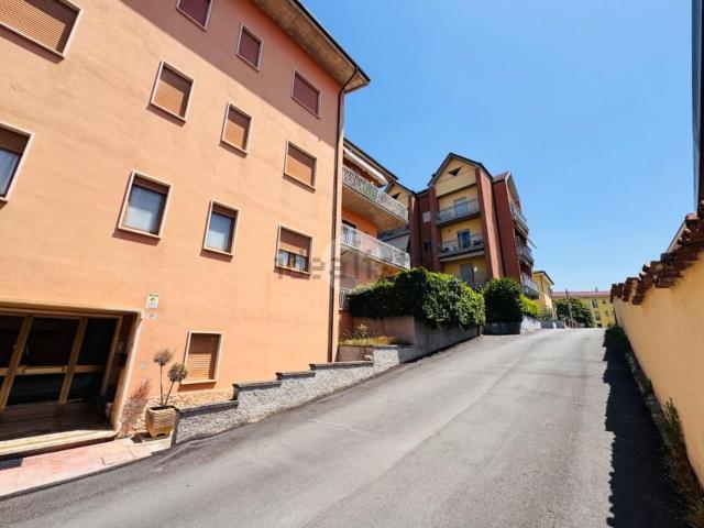 Appartamento in affitto di 100 m² in Via Ettore Moschino, 12