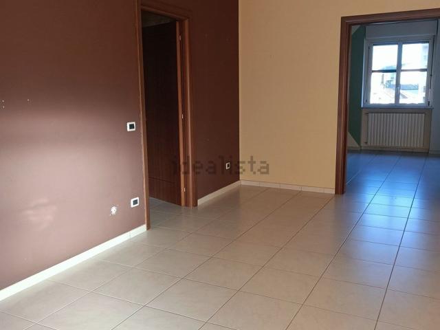 Appartamento in affitto di 100 m² in Via Evangelista Torricelli