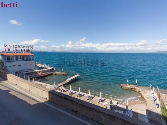 Appartamento in affitto di 100 m² in Via F. Breschi, 9
