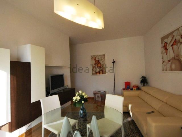 Appartamento in affitto di 100 m² in Via fabbriche, 16