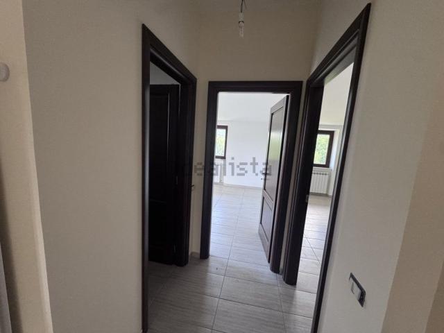 Appartamento in affitto di 100 m² in Via Farneto