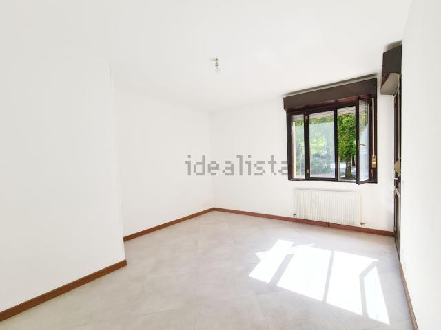 Appartamento in affitto di 100 m² in Via Francesco Dormisch, 5