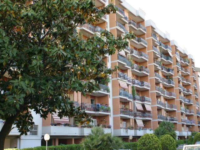 Appartamento in affitto di 100 m² in Via Francesco Tovaglieri, 213