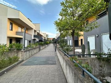 Appartamento in affitto di 100 m² in Via Francicanava