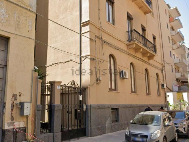 Appartamento in affitto di 100 m² in Via Orto San Clemente, 29