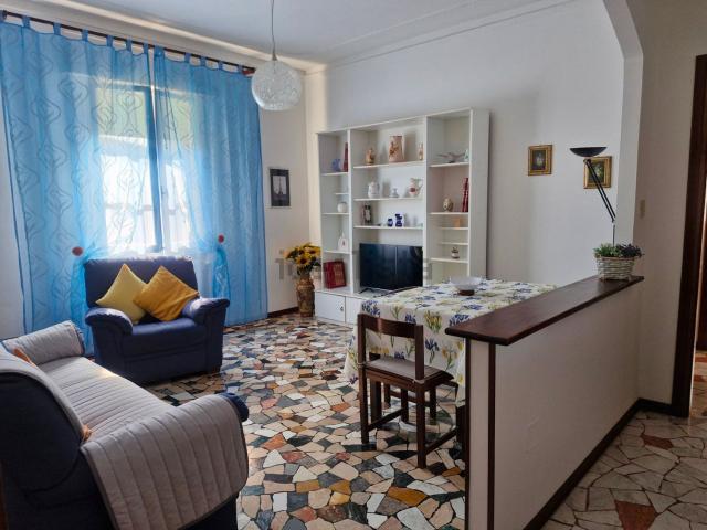 Appartamento in affitto di 100 m² in Via Lilio Gregorio Giraldi