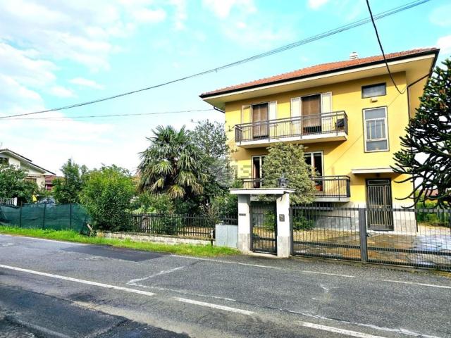 Appartamento in affitto di 100 m² in Via Montebasso, 7
