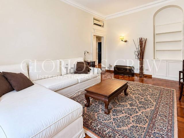 Appartamento in affitto di 100 m² in Via Macedonio Melloni, 26