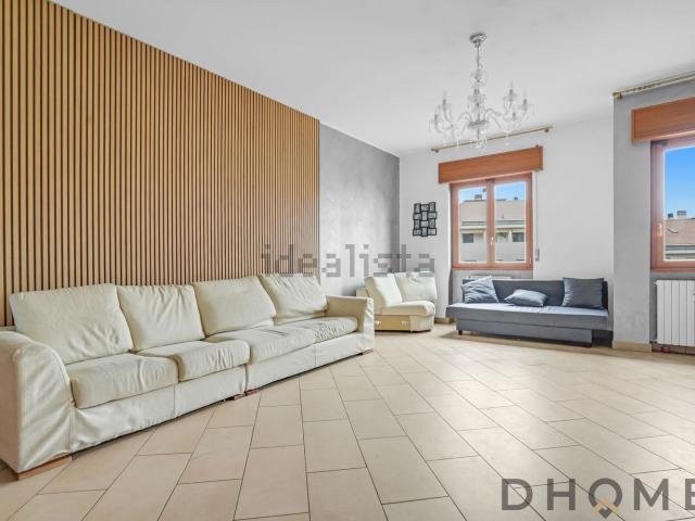 Appartamento in affitto di 100 m² in Via Marco D&apos Agrate, 17