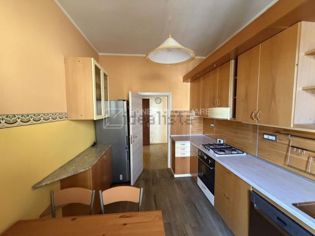 Appartamento in affitto di 100 m² in Via Milano, 50