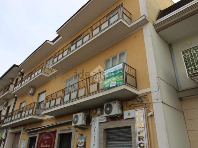 Appartamento in affitto di 100 m² in Via Nazionale Appia, 47