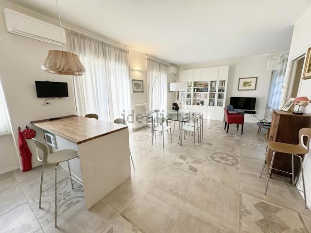 Appartamento in affitto di 100 m² in Via Neghelli