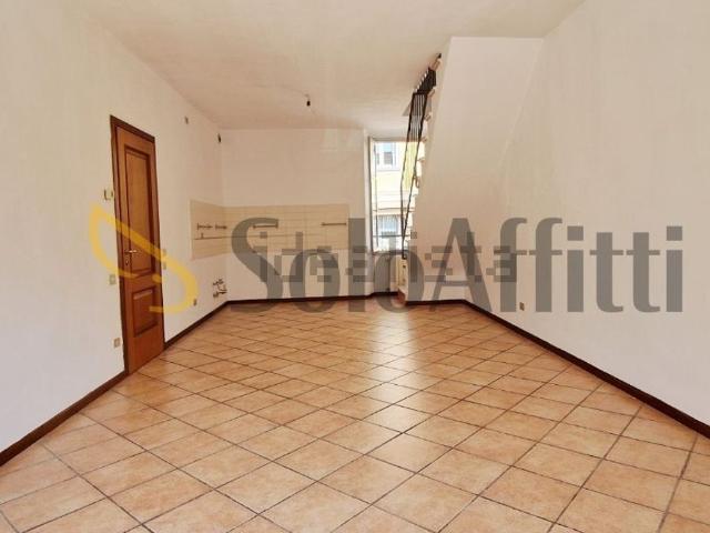 Appartamento in affitto di 100 m² in Via Solferino, 1