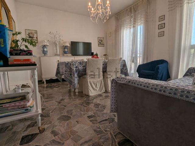 Appartamento in affitto di 100 m² in Via San Marco, 320
