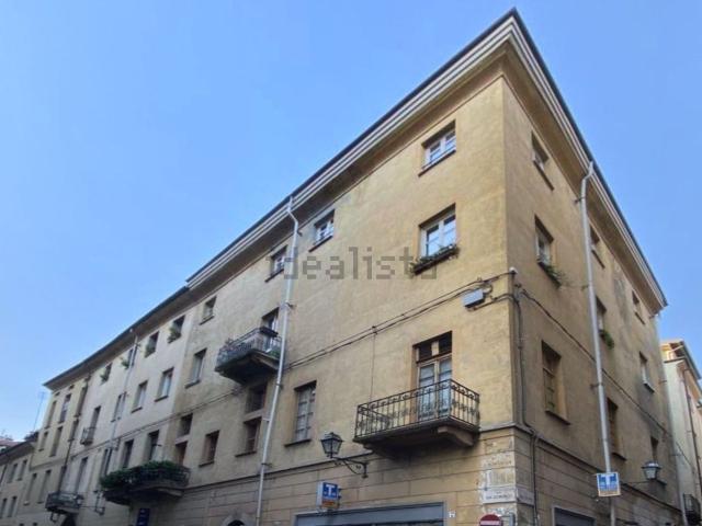 Appartamento in affitto di 100 m² in Via Sant&apos Agostino, 13