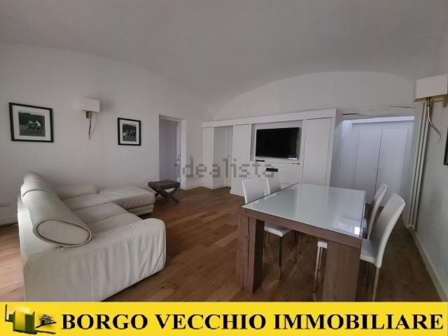 Appartamento in affitto di 100 m² in Via Sette Assedi, 2