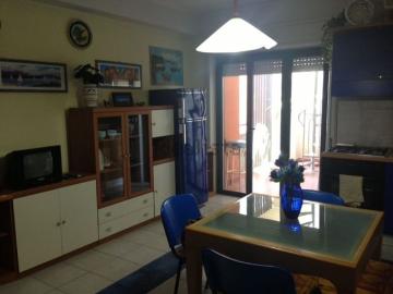 Appartamento in affitto di 100 m² in Via spiaggia/viale immacolata