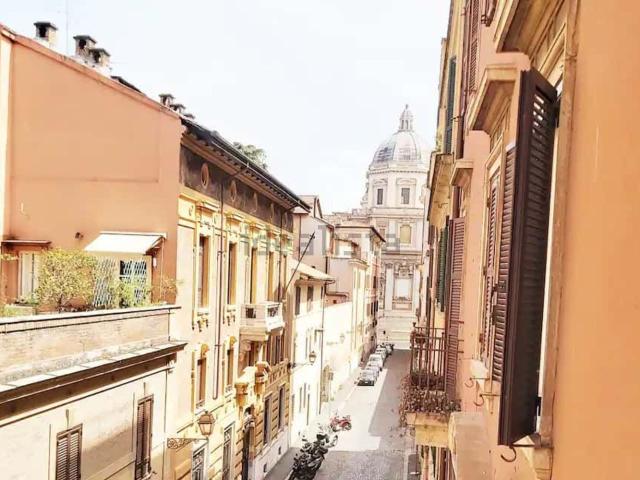Appartamento in affitto di 100 m² in Via Paolina, 15