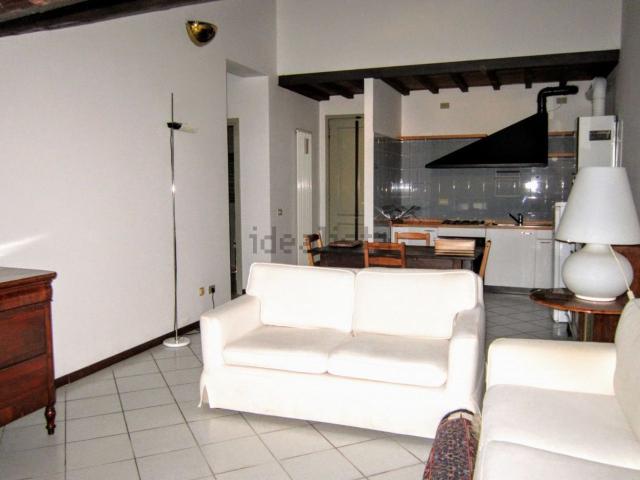 Appartamento in affitto di 100 m² in Via Pescheria Vecchia