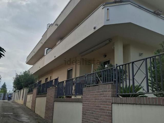 Appartamento in affitto di 100 m² in Via Pizzoferrato, 33