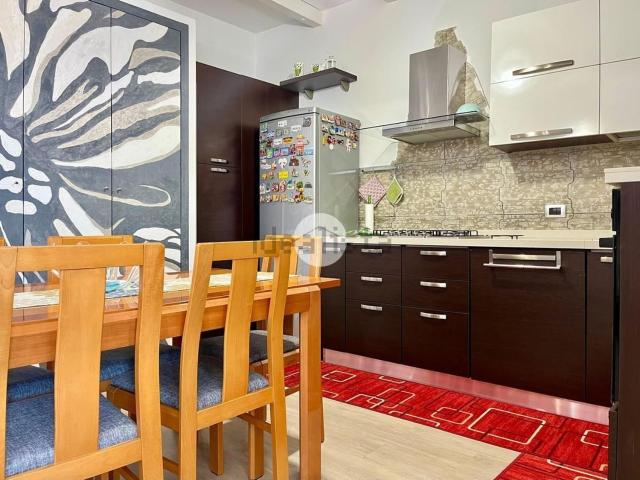 Appartamento in affitto di 100 m² in Via Pirrello, 32