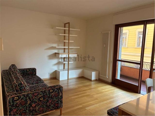 Appartamento in affitto di 100 m² in Via Tolomeo Gallio, 10