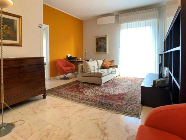 Appartamento in affitto di 100 m² in Via Umberto Fogagnolo