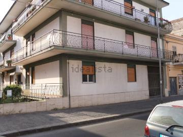 Appartamento in affitto di 100 m² in Via Umberto I