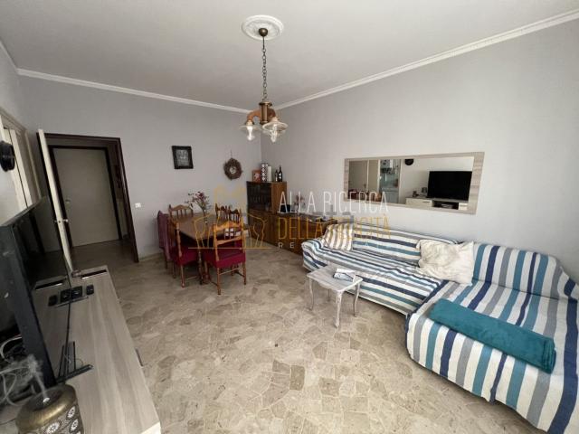 Appartamento in affitto di 100 m² in Viale Ungheria, 42