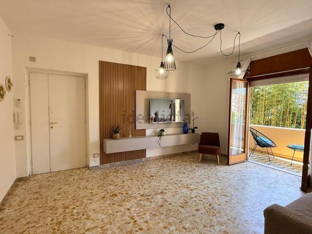 Appartamento in affitto di 100 m² in Viale Europa, 15