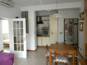 Appartamento in affitto di 100 m² in Viale Giosuè Carducci