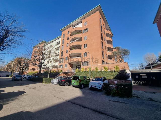 Appartamento in affitto di 100 m² in Viale Martesana, 25