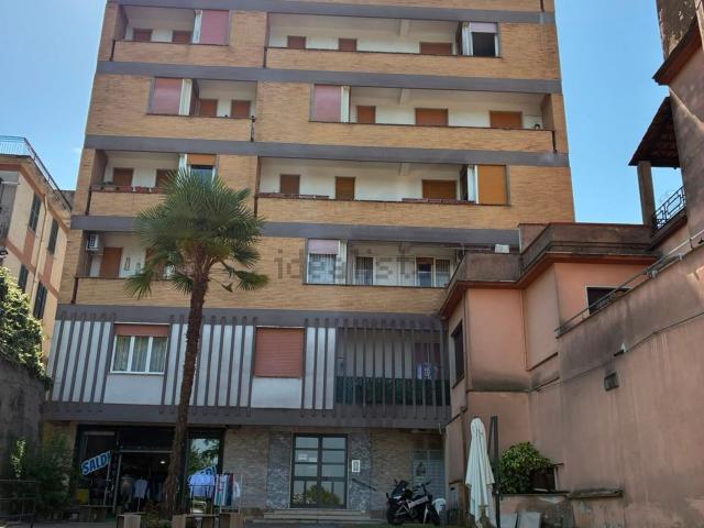 Appartamento in affitto di 100 m² in Viale Porta Pia