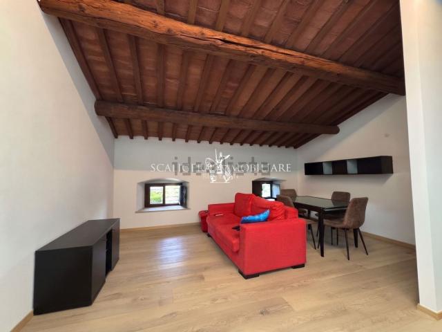 Appartamento in affitto di 100 m² in Vicolo Ghiaia